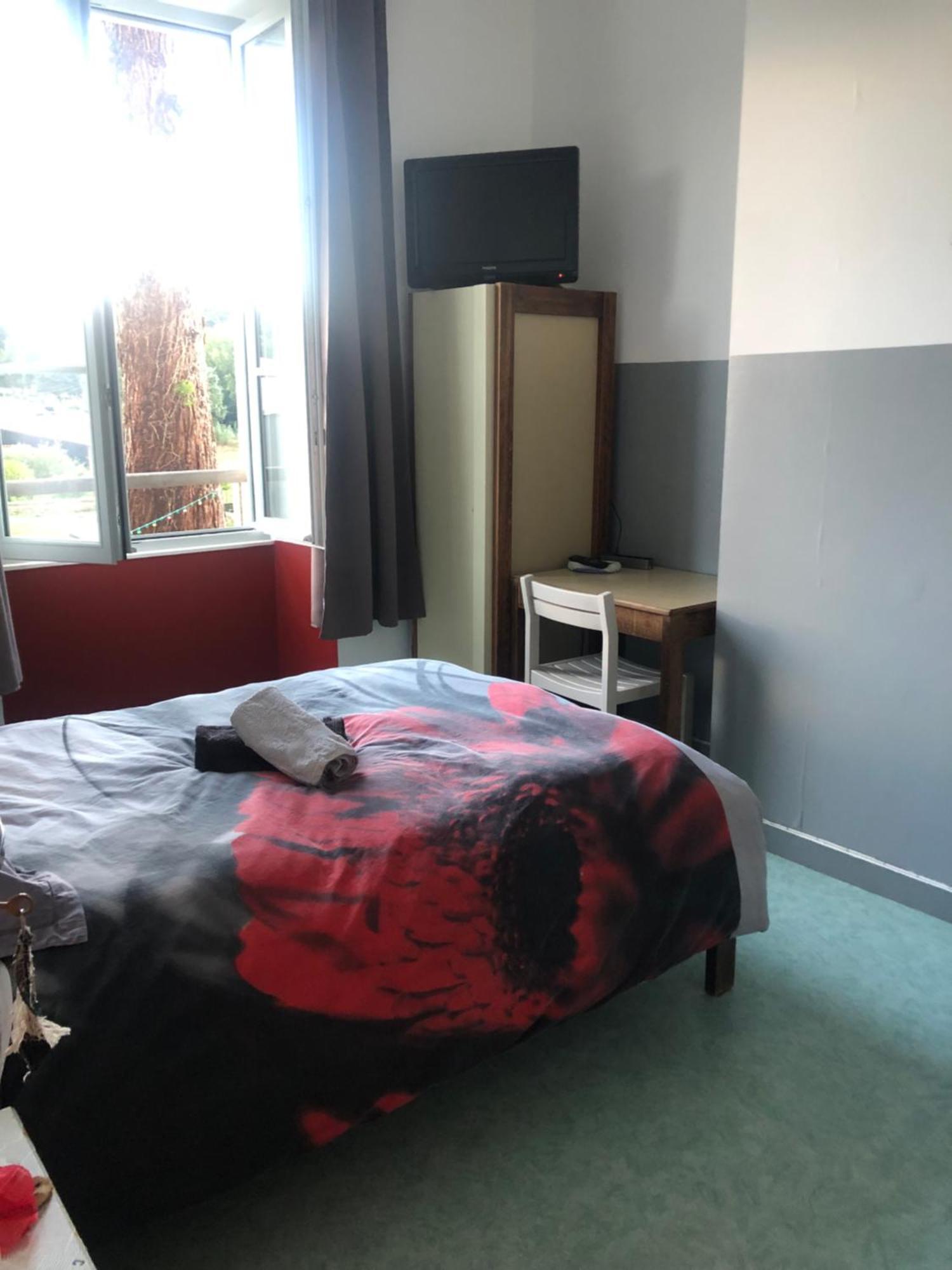 Rest Hotel L Ardoise Auge Exterior photo